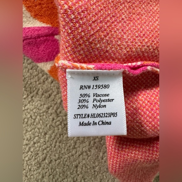 NEW Pink And Orange Sweater Tank Top, Size XS - Picture 12 of 12